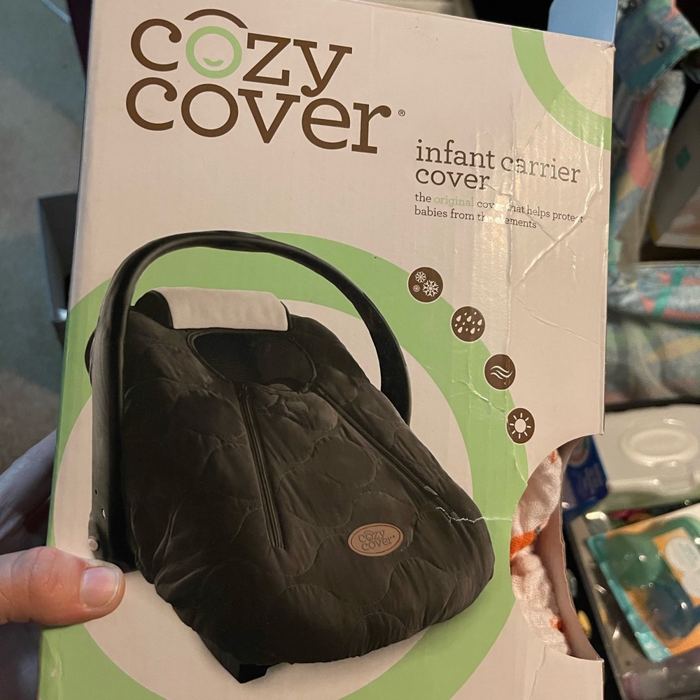 Cozy carrier cover